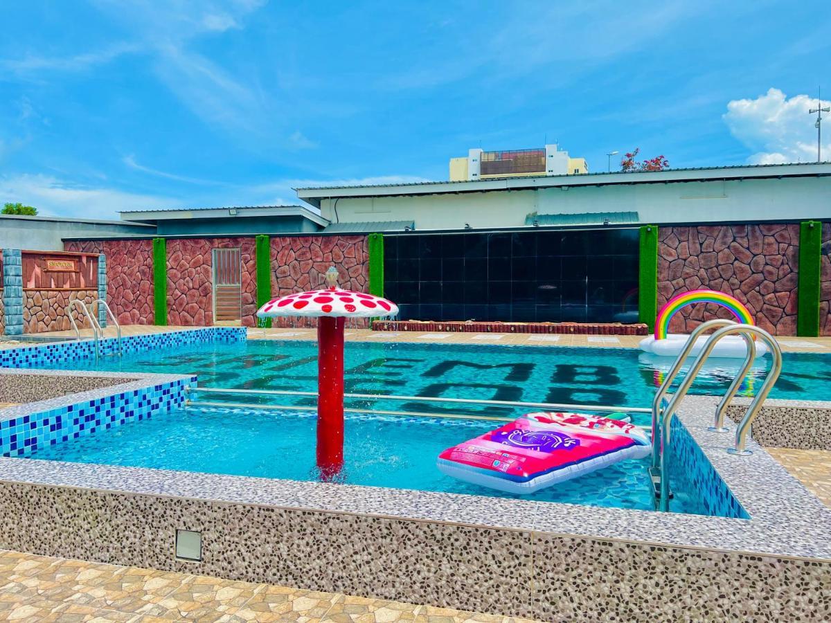 Sri Embun Resort Langkawi Pantai Cenang  Zewnętrze zdjęcie